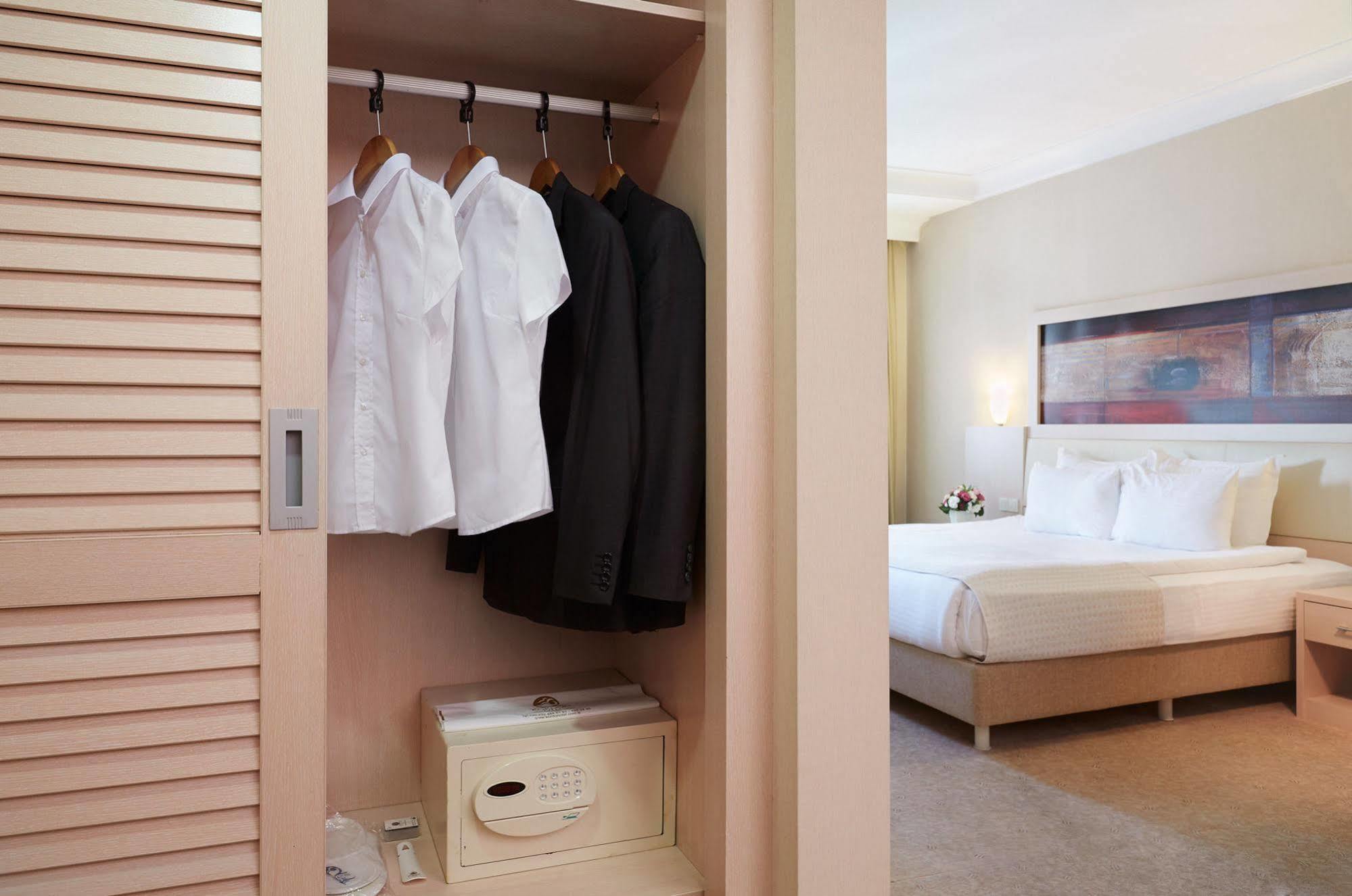 Kordon Alsancak Hotel 3*