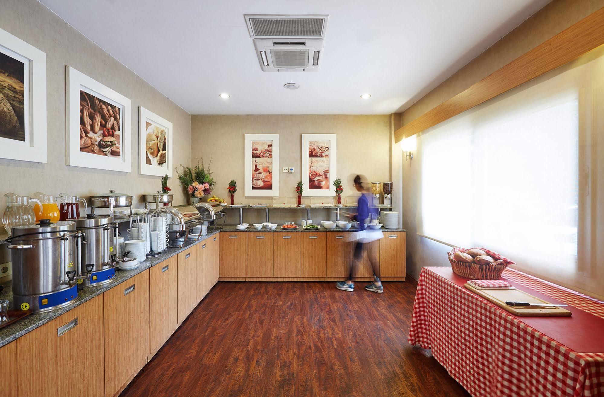 Kordon Alsancak Hotel