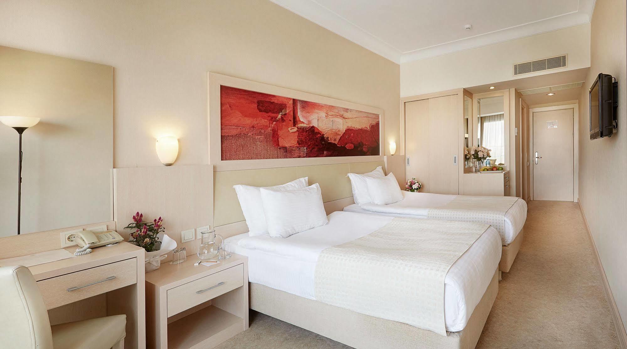 Kordon Alsancak Hotel 3*
